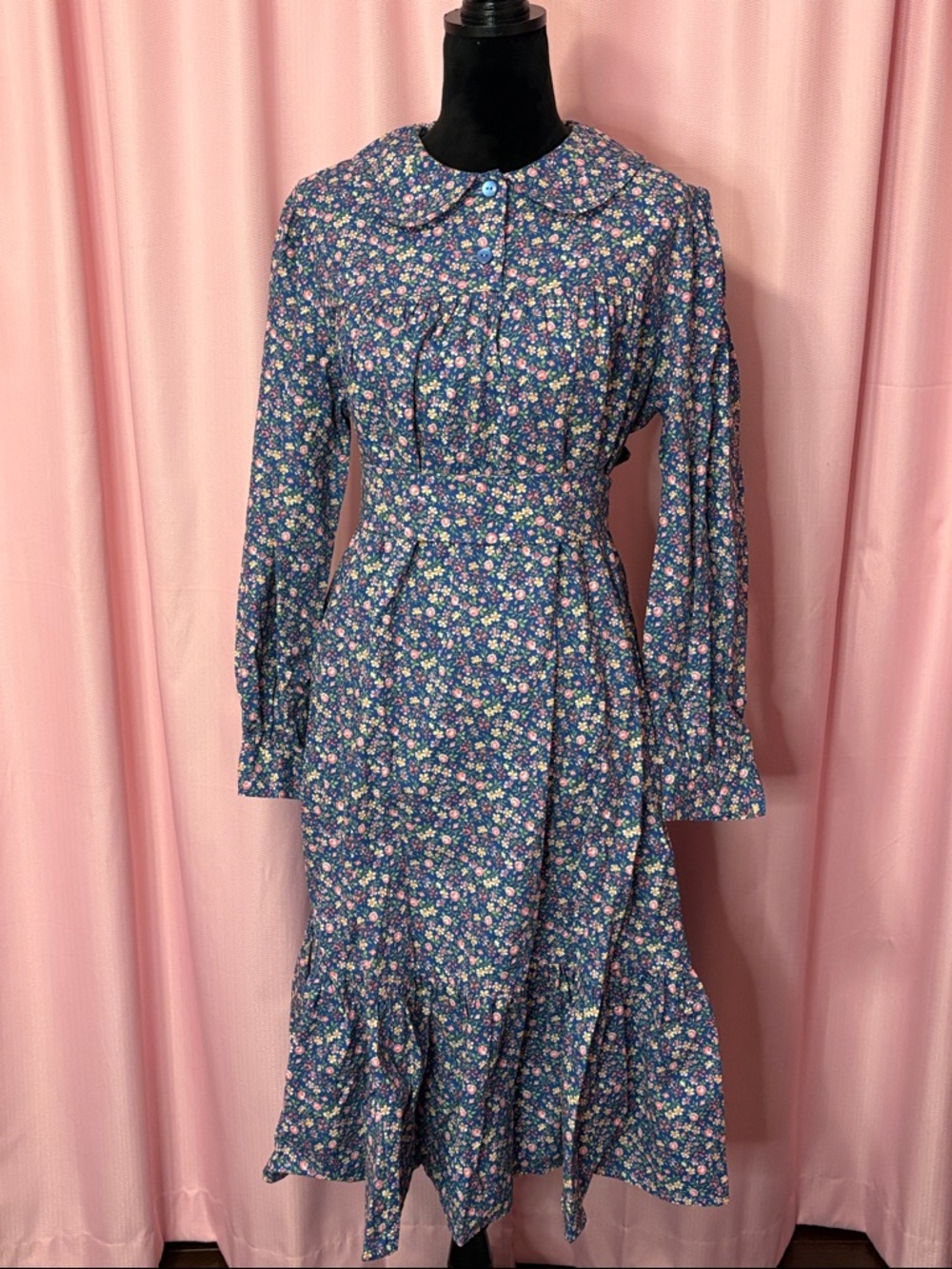 BNWOT Historically Inspired Floral Cotton Peter Pan Collar Dress